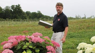 Horticulturist Thomas Ranney Gives Virtual Talk | Community ...