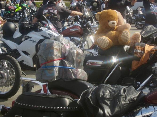 ‘Tis the Season for Bike Rides for Toys | Community | biltmorebeacon.com