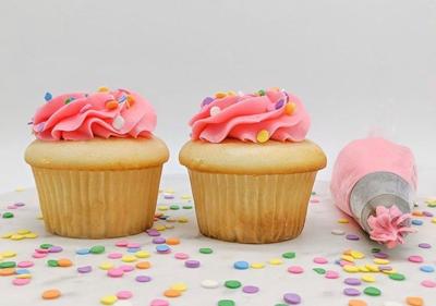 The Cake Studio Monogram Asheville Is Open At Asheville Outlets