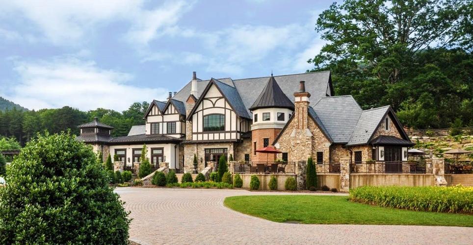 Walnut Cove Realty Helps Home Buyers Seeking Amenable Living in a Golf