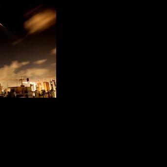 Iran Guards warn civilians after Trump pushes Hormuz deadline