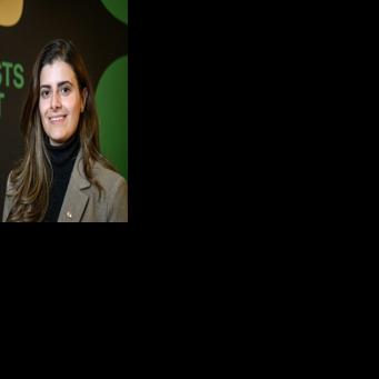 Youth activist turning trauma into treatment in Lebanon