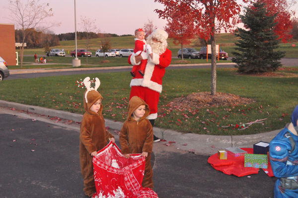 Bloomer P.I.E. Holds Trunk or Treat