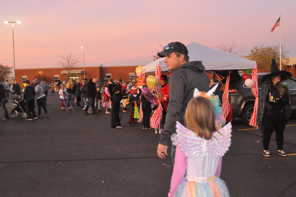 Bloomer P.I.E. Holds Trunk or Treat