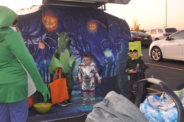 Bloomer P.I.E. Holds Trunk or Treat