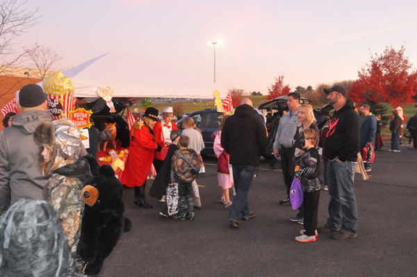 Bloomer P.I.E. Holds Trunk or Treat