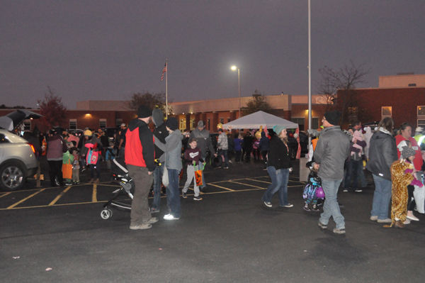 Bloomer P.I.E. Holds Trunk or Treat