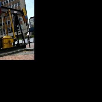 Colombian environmental activist honored amid threats and exile