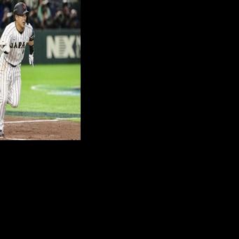 Japan survive Czech scare to stay unbeaten at World Baseball Classic