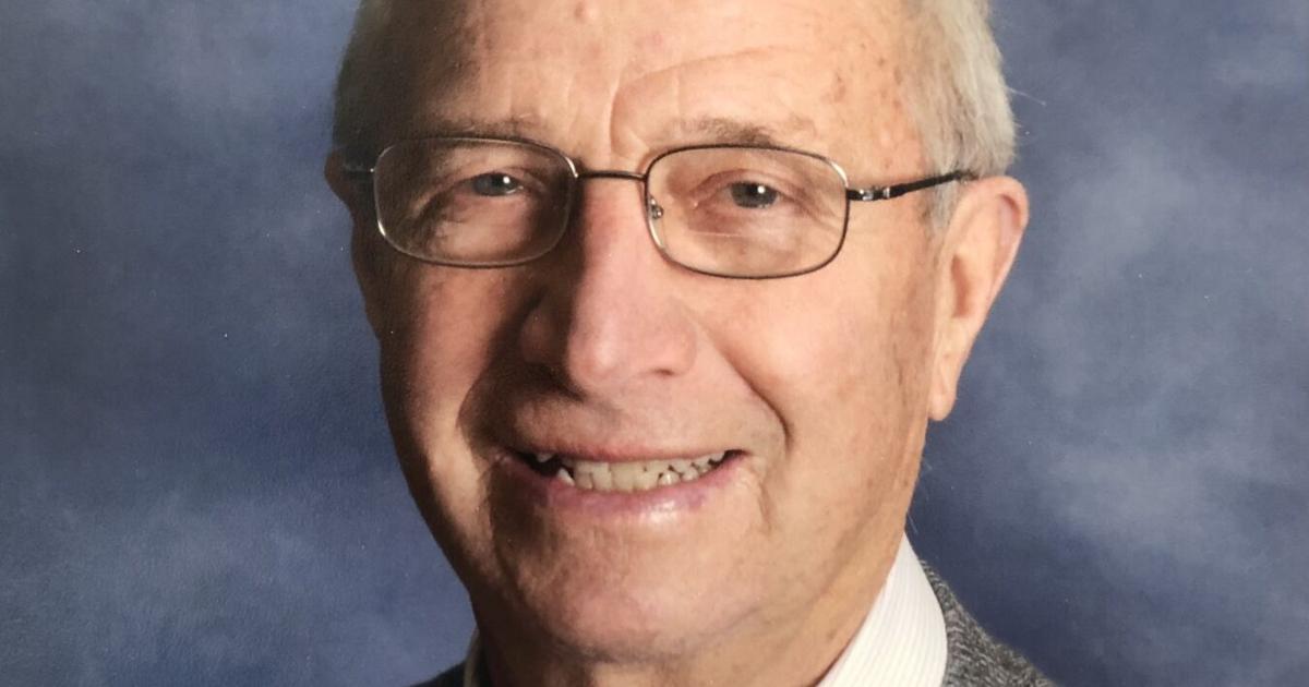 Herman D. Boettcher Obituaries