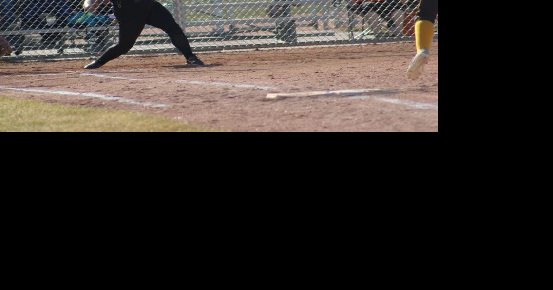 Blackhawks Softball 43 After Busy Week Bloomer Blackhawks Sports