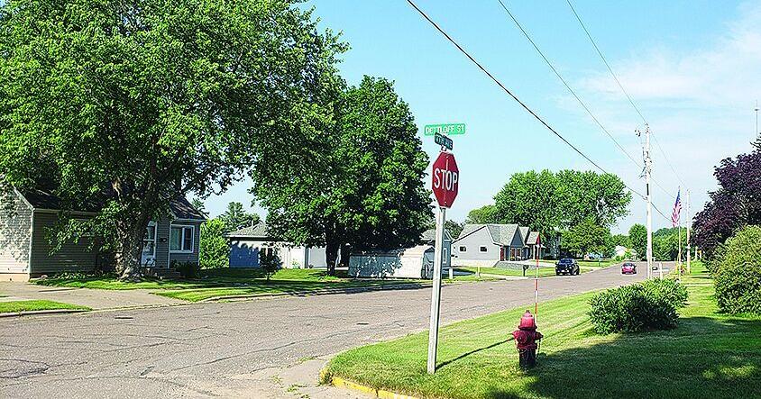 Council Revisits 17th Avenue Sidewalk Discussion, Talks About North Park Traffic