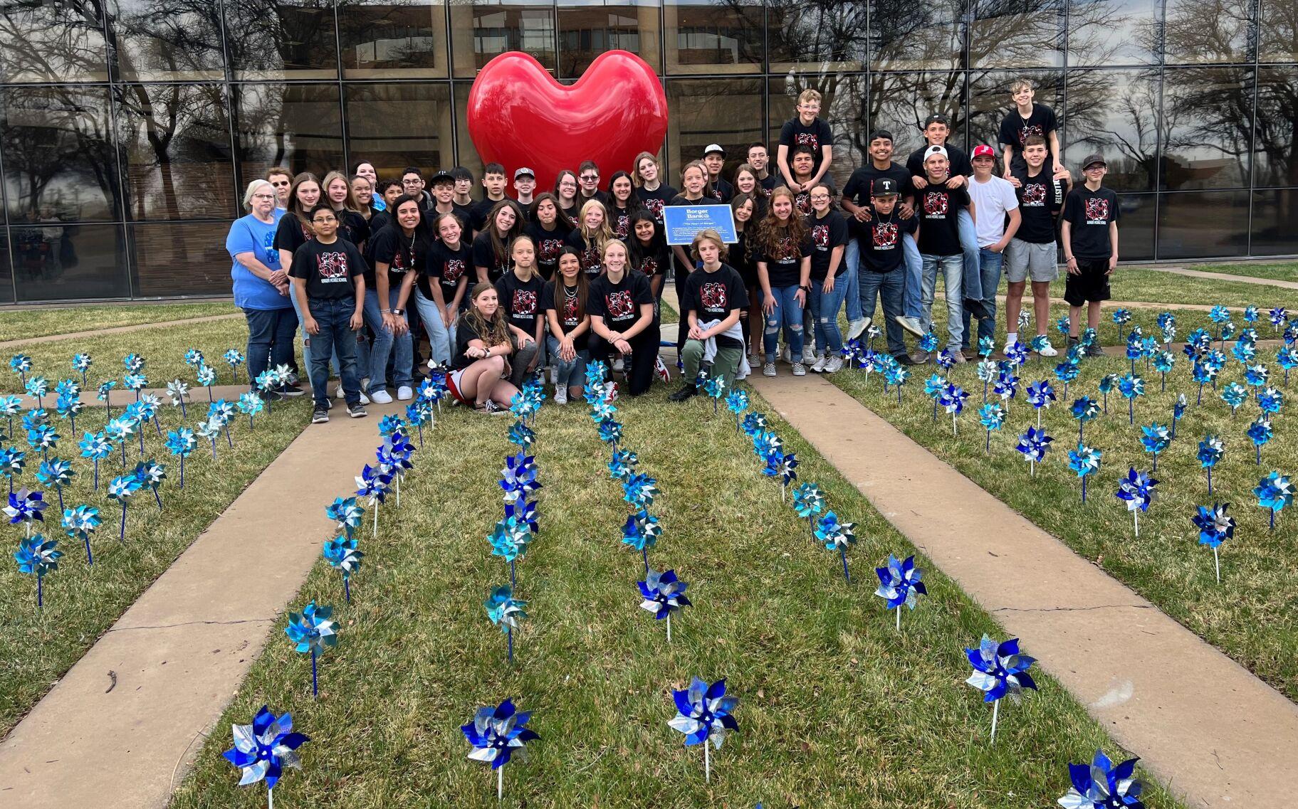 Middle School NJHS helps Rainbow Room News