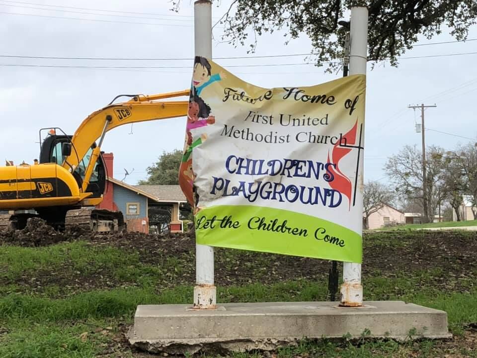 03-09-20 - FUMC Begins Construction of Children's Playground