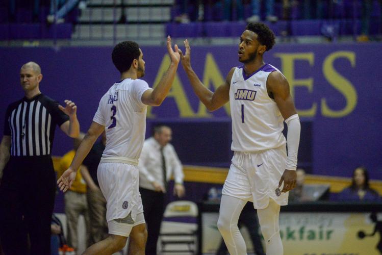 JMU men's basketball tops UNCW, 8366 Multimedia