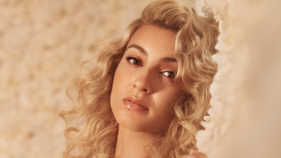 Tori Kelly S Inspired By True Events Is Relatable And Real Culture Breezejmu Org Watch the video for dear no one from tori kelly's foreword for free, and see the artwork, lyrics and similar artists. tori kelly s inspired by true events