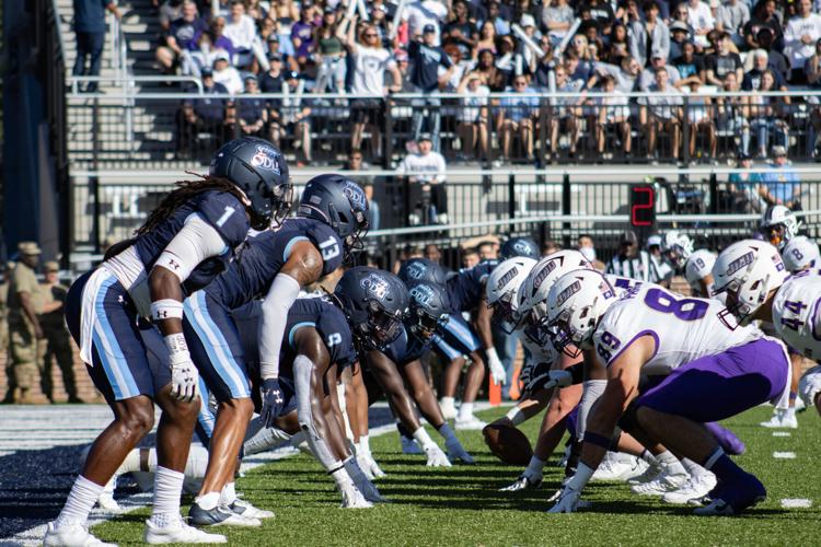 JMU plays off against ODU, bringing home a winning score of 373