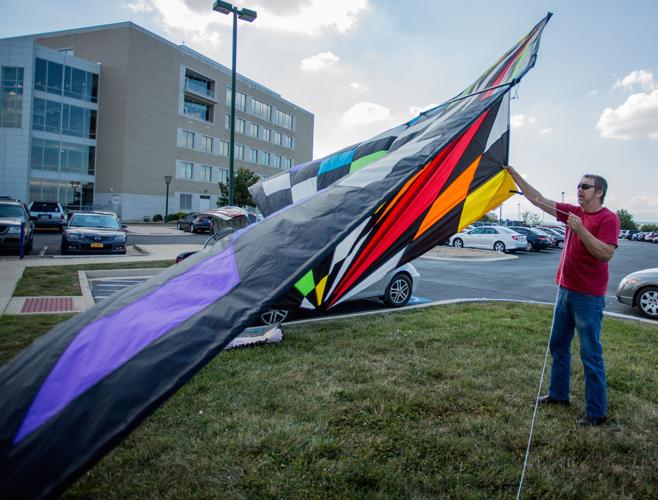 Local kite club soars over the Valley | Life 