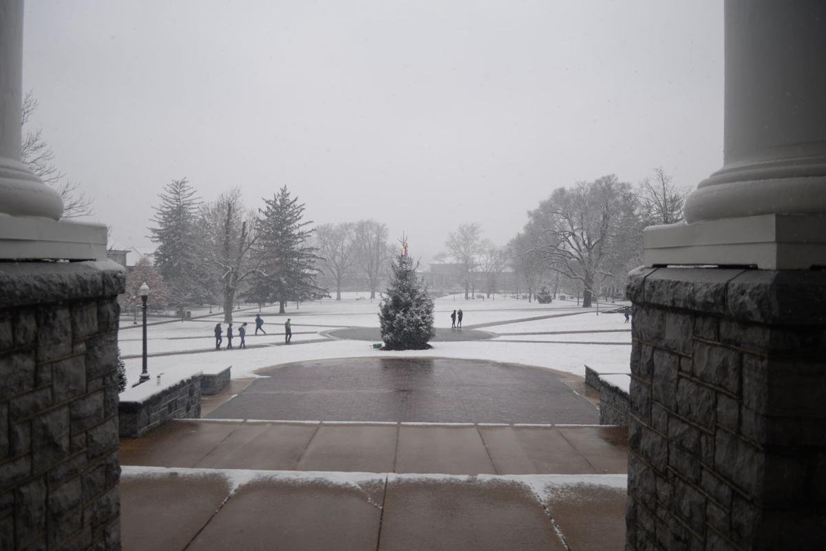 JMU's first snowfall of the winter season Multimedia