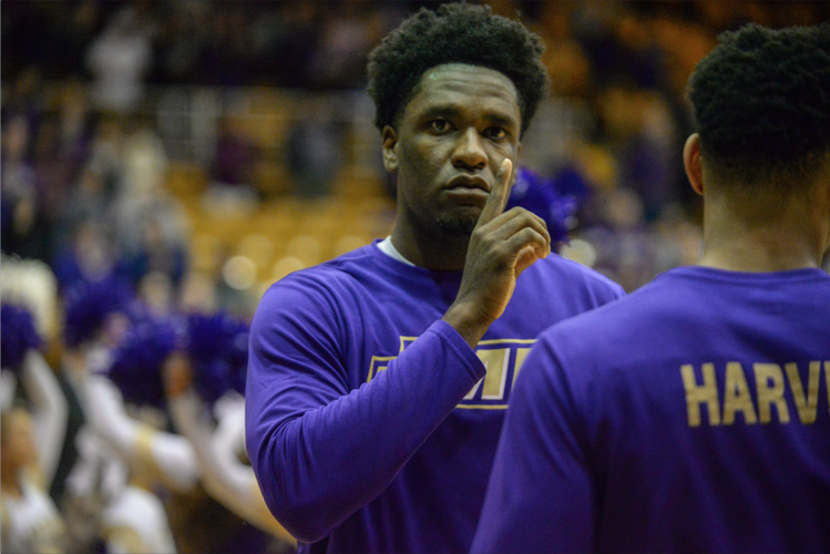JMU men's basketball tops UNCW, 8366 Multimedia