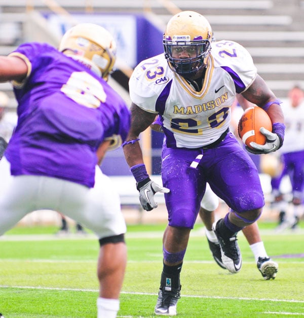 Football Sports breezejmu