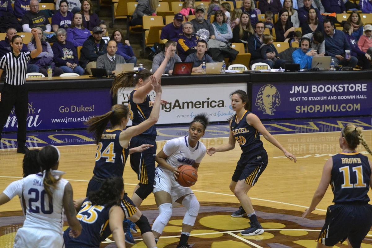 Jmu Women S Basketball Defeats Drexel 54 47 Takes Over Second