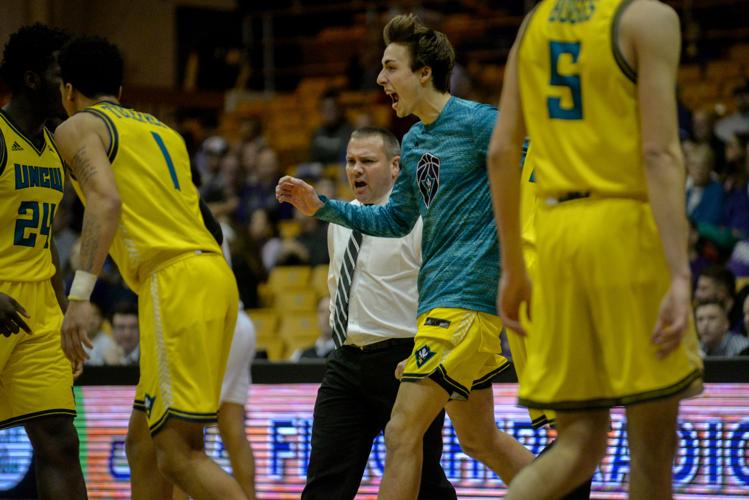 JMU men's basketball tops UNCW, 8366 Multimedia