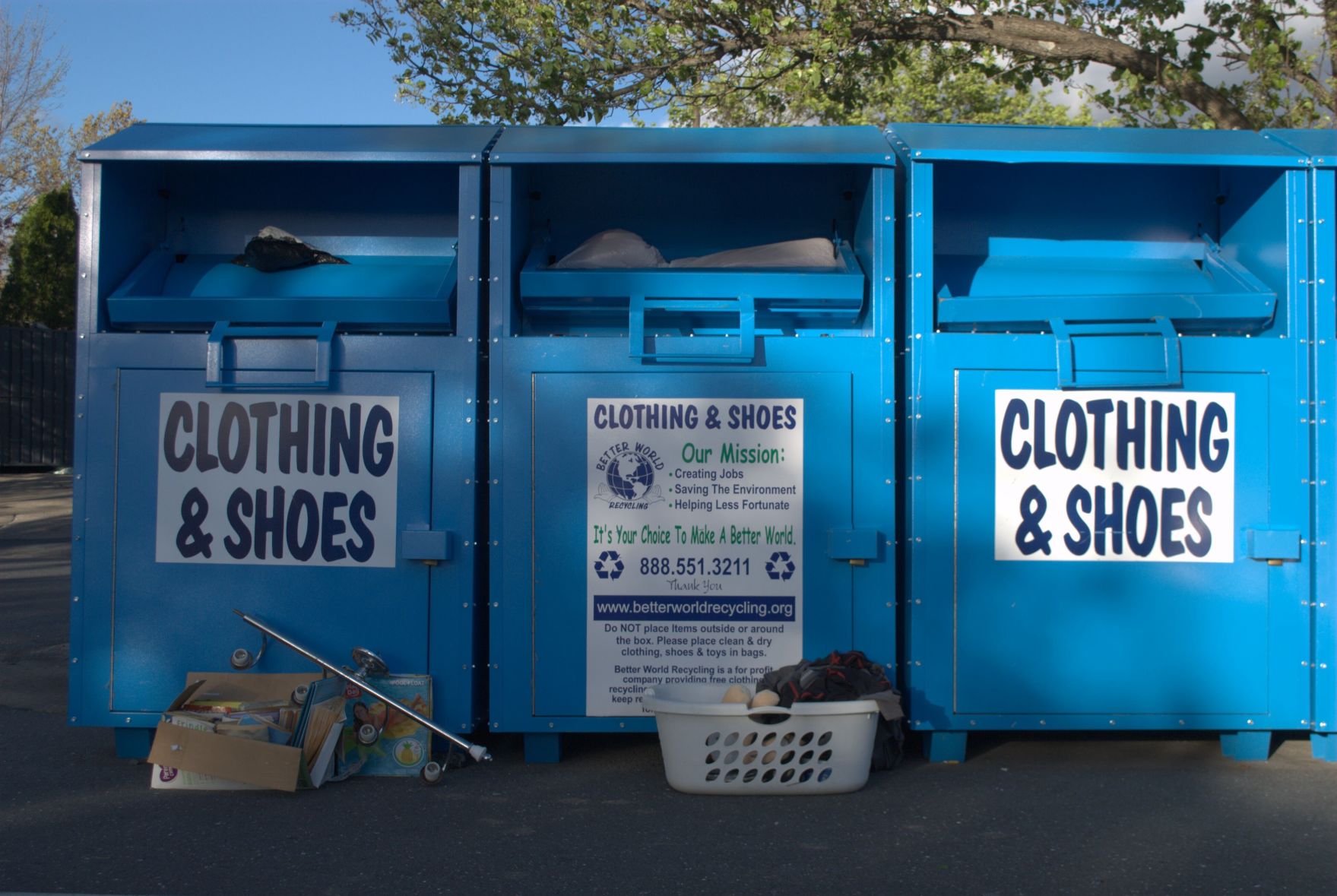 places to donate clothes in my area