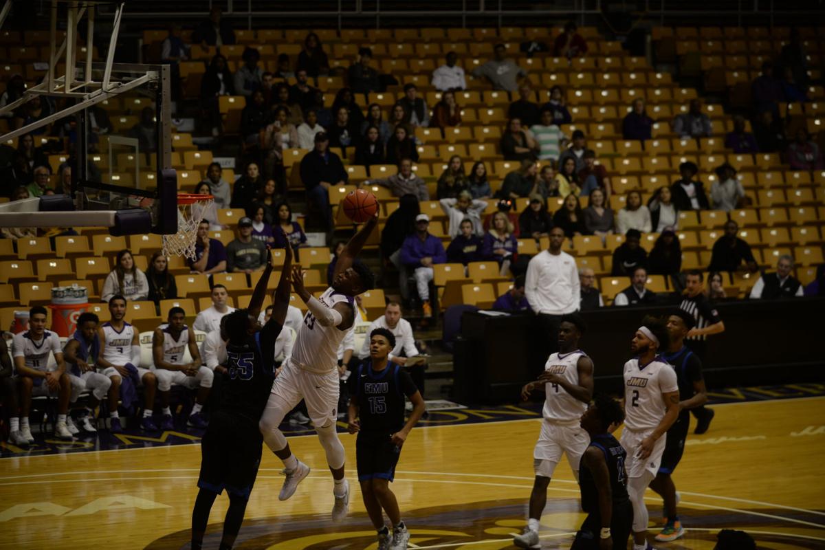 Freshmen Look To Make Early Impact For Jmu Men S Basketball