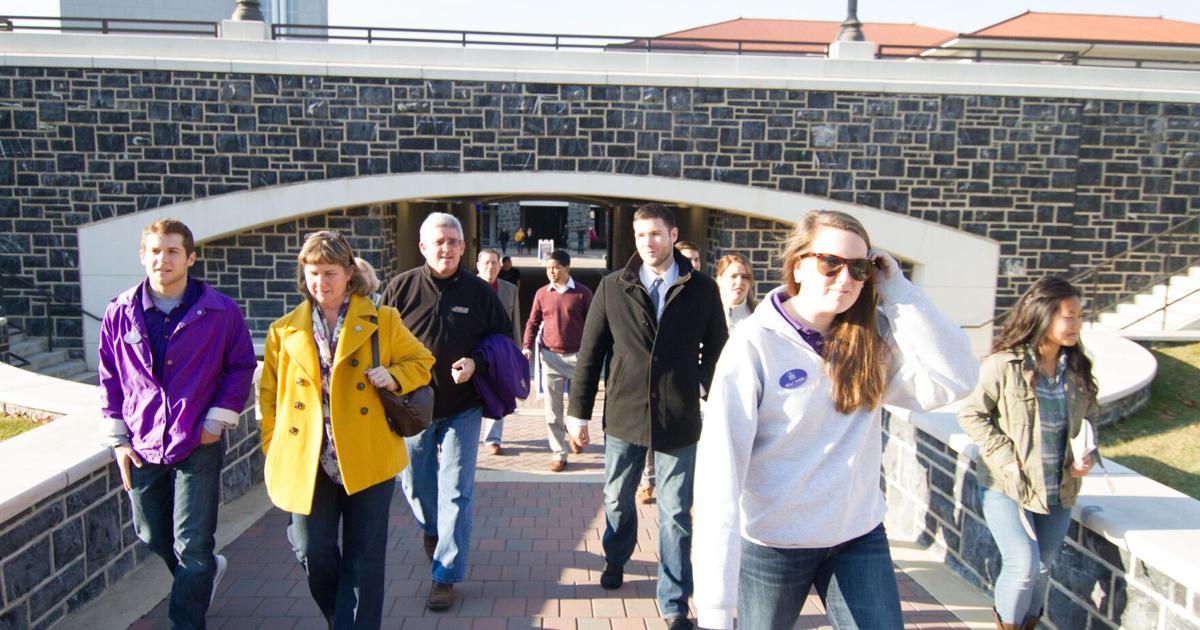 jmu in person tours