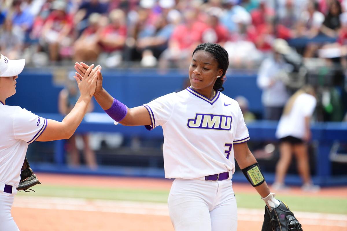 Softball advances to college world series after sweep of James