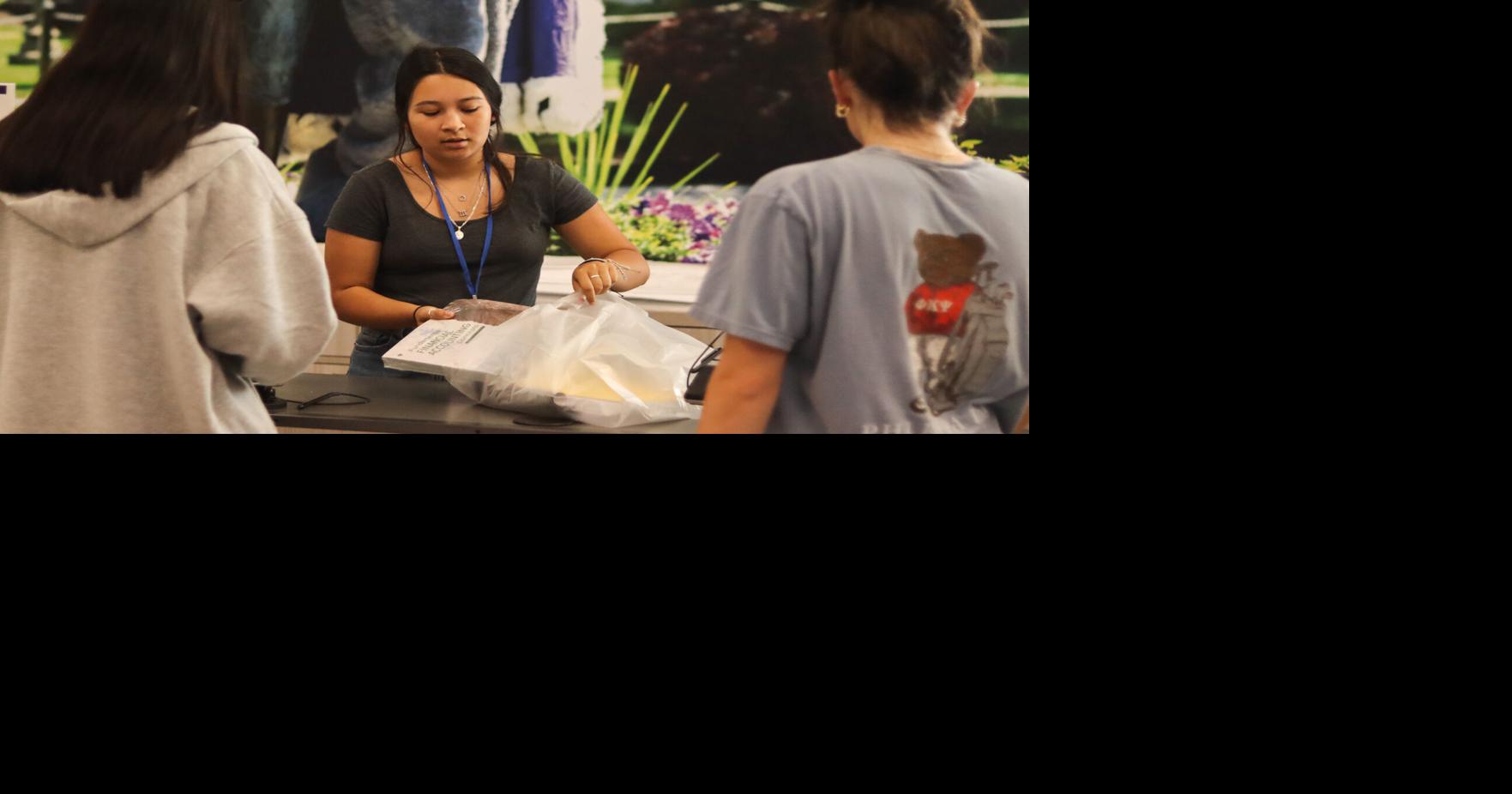 Opinion The JMU Bookstore should rework its textbook buyback system