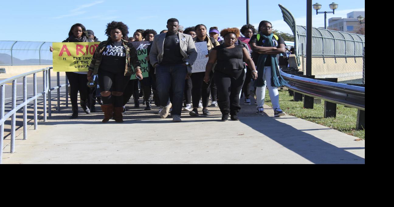 JMU students gather to support students at the University of Missouri ...