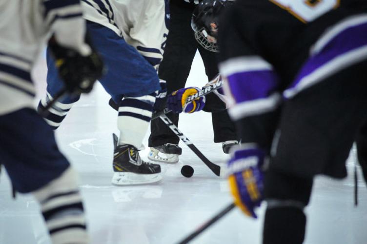 JMU Ice Hockey vs. U.Va. | Photos | breezejmu.org