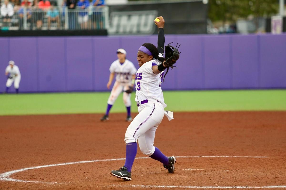 Jmu Softball Wins A 10 Inning Showdown To Begin Ncaa Tournament Sports Breezejmu Org