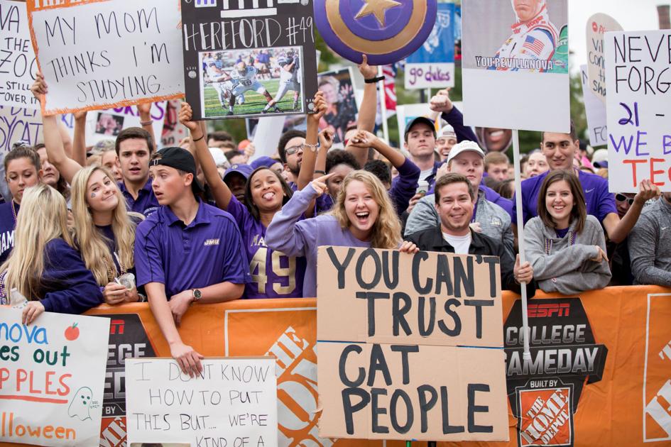 ESPN "College GameDay" photo gallery Multimedia ESPN "College GameDay" photo gallery Multimedia