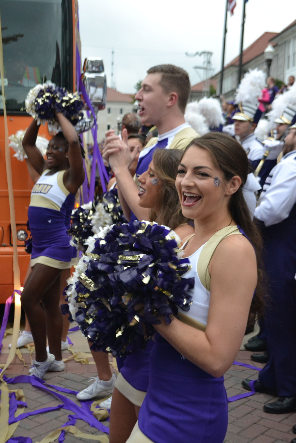 The "College GameDay" bus arrives at JMU Multimedia