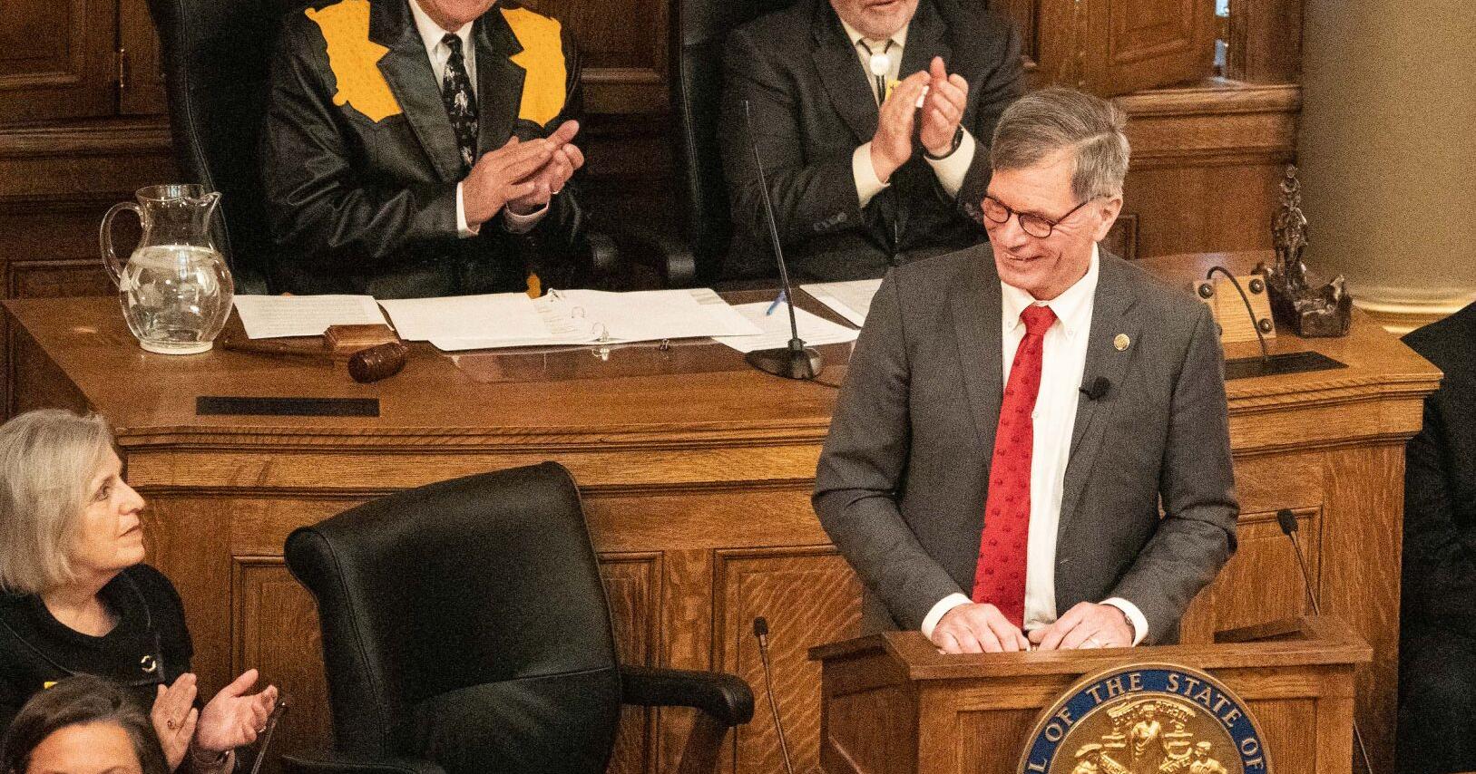 Gordon signs off on state budget for next two years - Vimarsana News