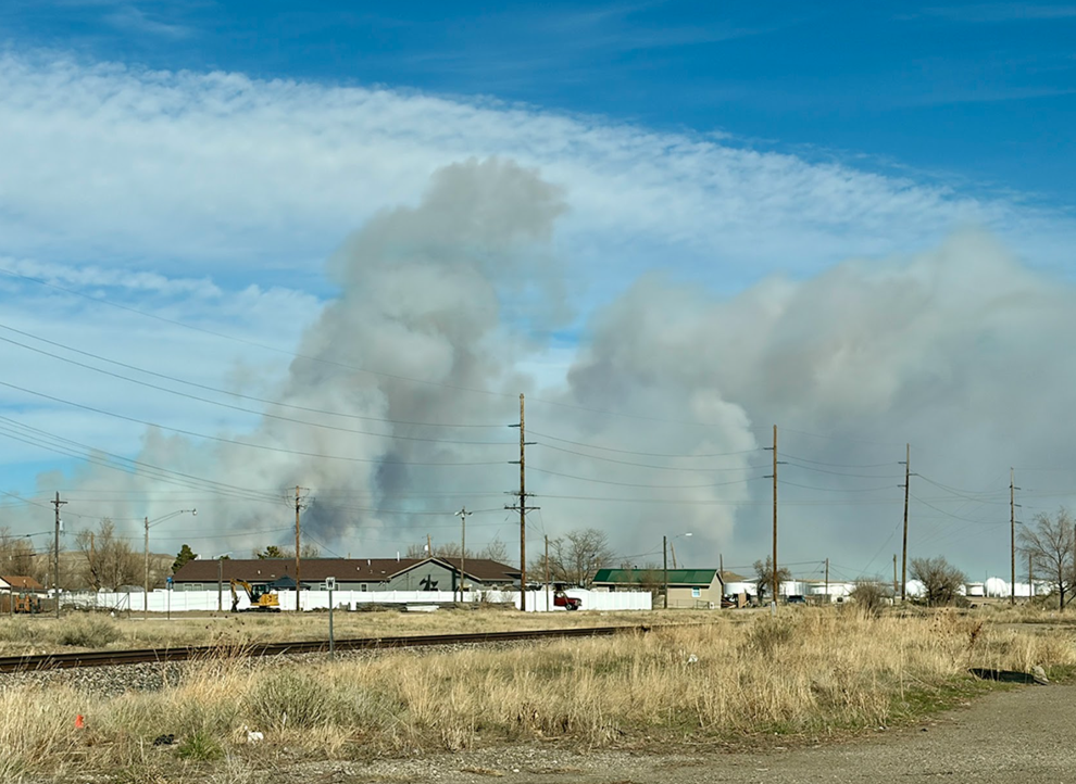 Wildfire near Casper prompts evacuations amid record-high temperatures