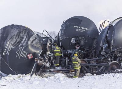 Cleanup continues at scene of Minnesota train derailment