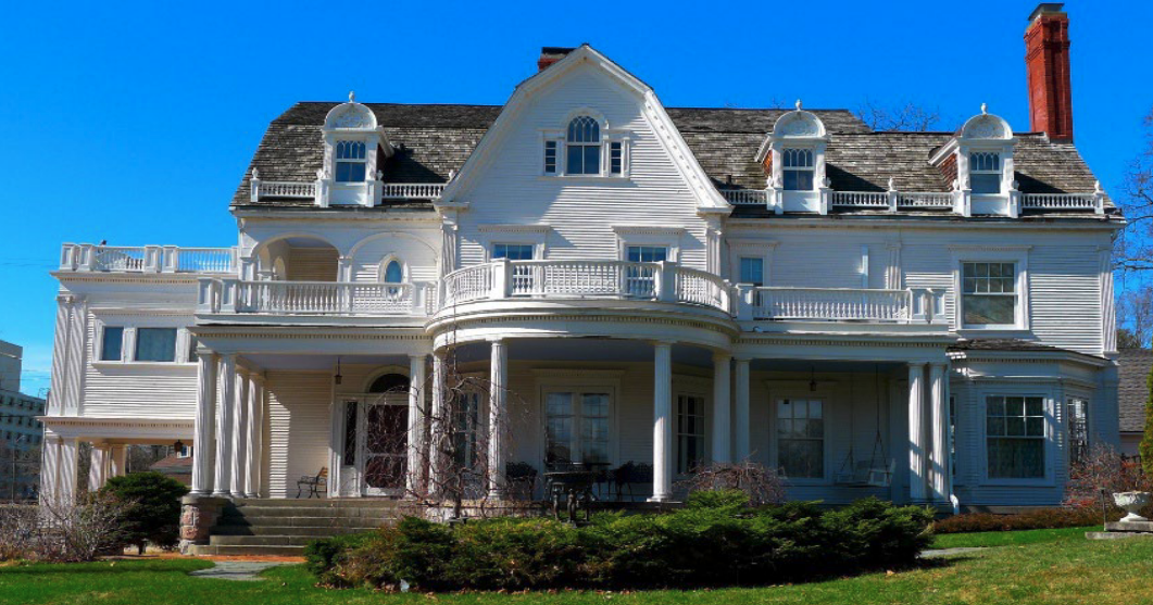 Hearing scheduled on Chapin St. bed and breakfast proposal