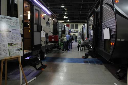 Civic center holds weekend RV show | Local News | cadillacnews.com
