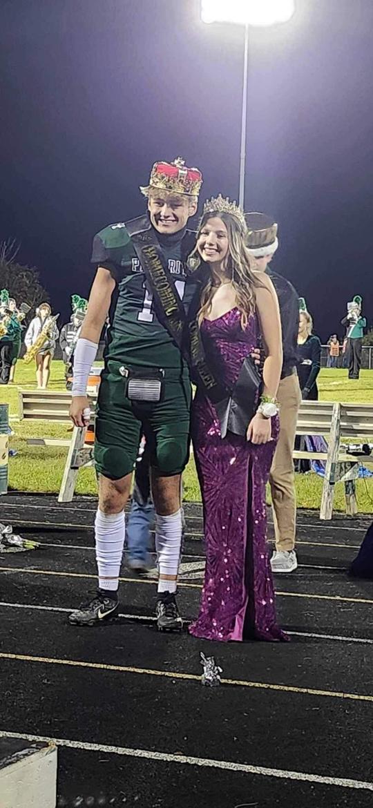 Pine River crowns king, queen News