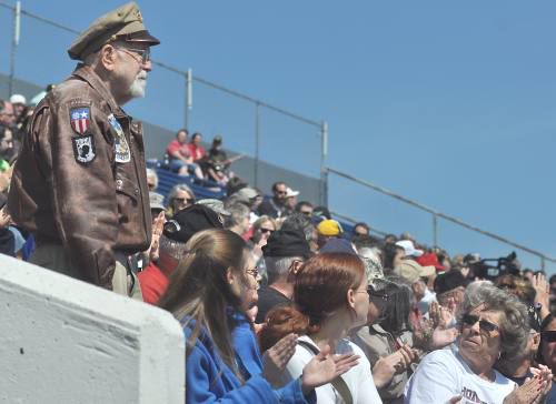 Communities honor the fallen on Memorial Day | Local News ...
