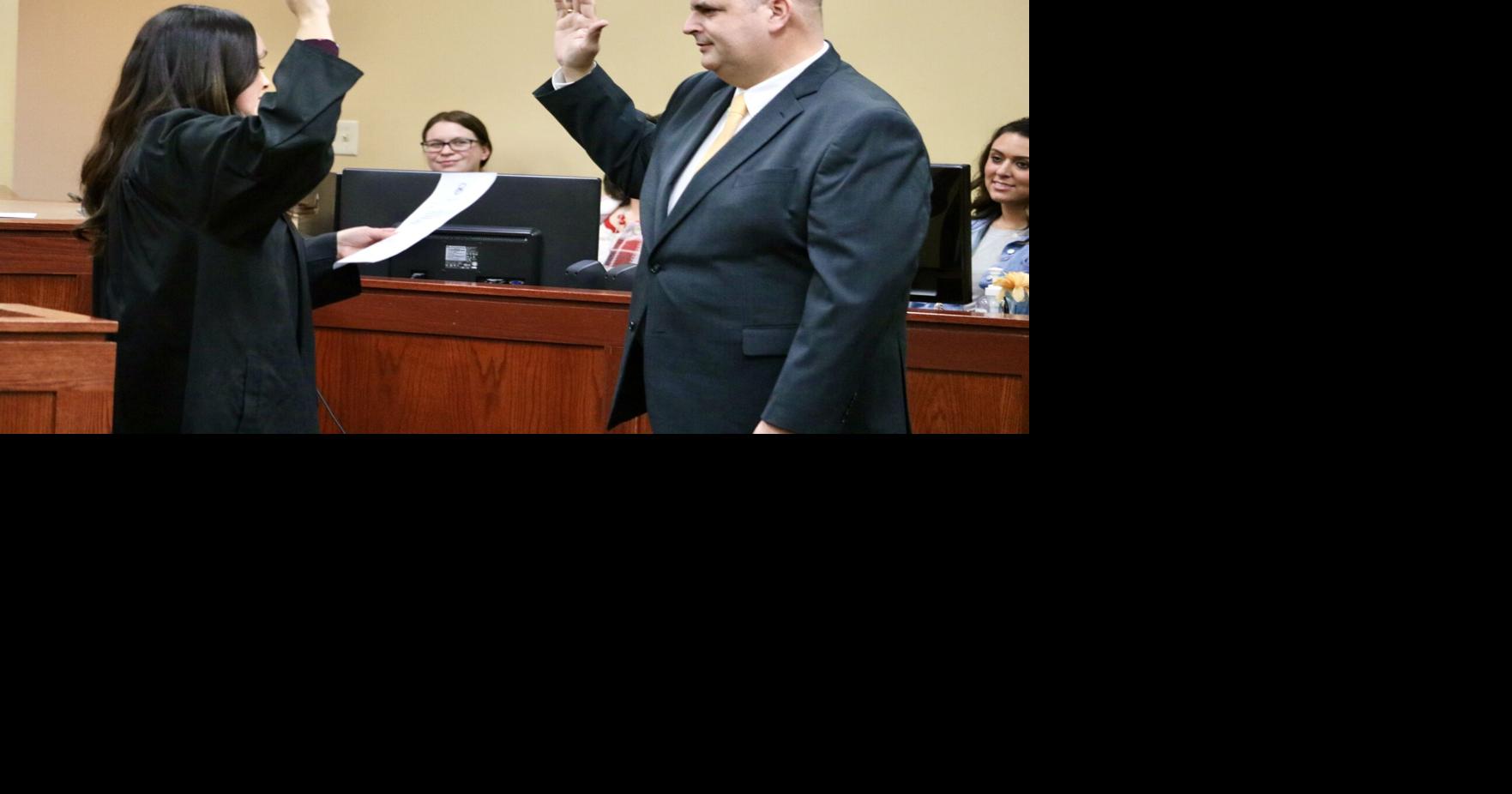 Wiggins sworn-in in front of full gallery, embraces new role as judge ...