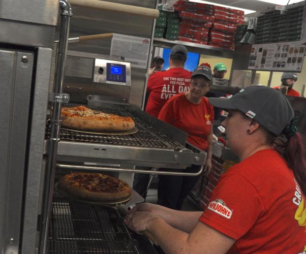 New Papa John's pizzeria in Cadillac to hold grand opening ...