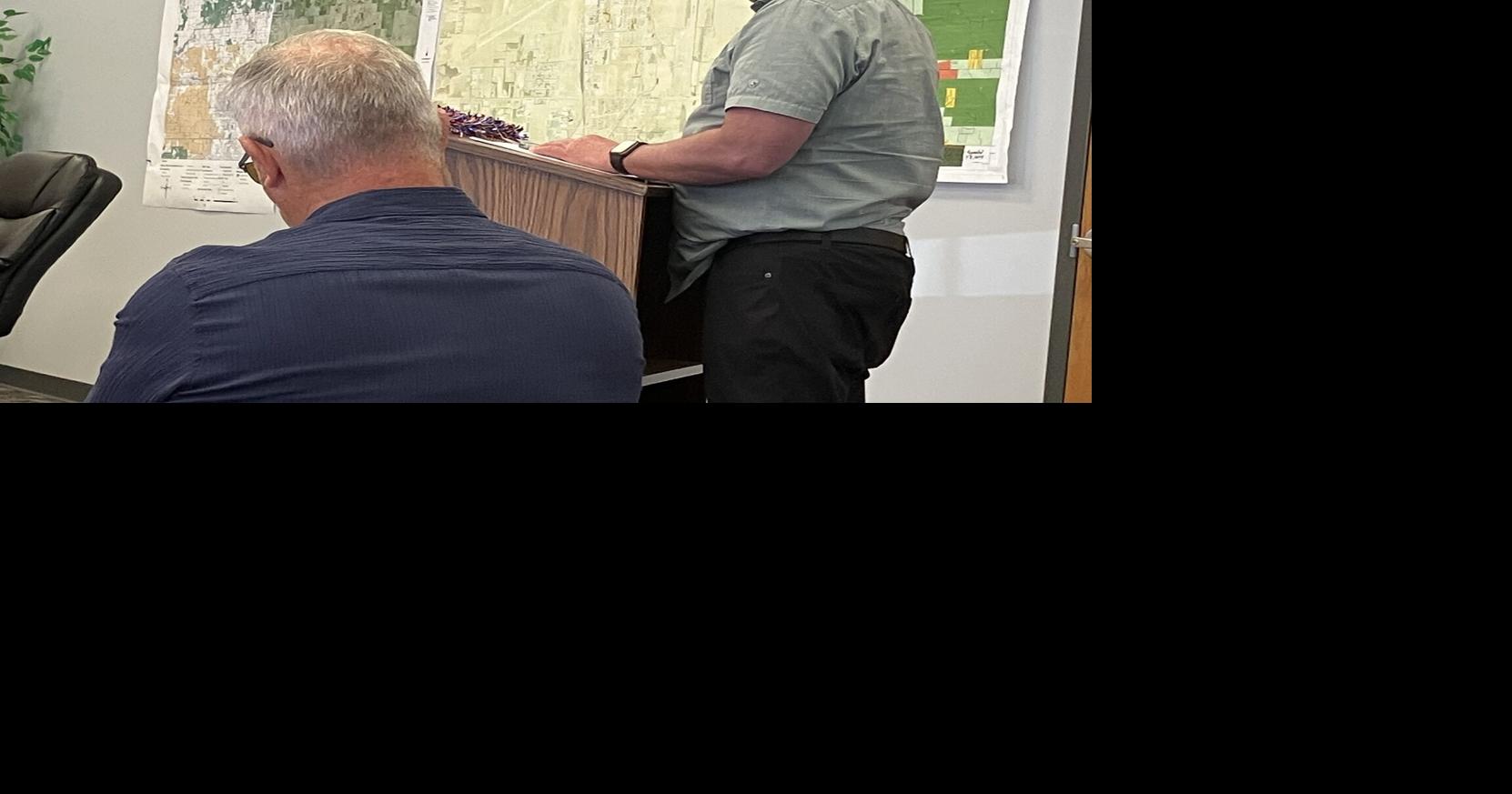 Crowd comes out in support of banning data centers in Haring Township Jul 13, 2026 19 hrs ago