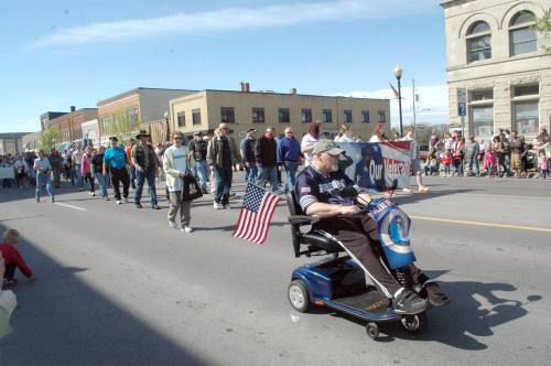 Communities honor the fallen on Memorial Day | Local News ...
