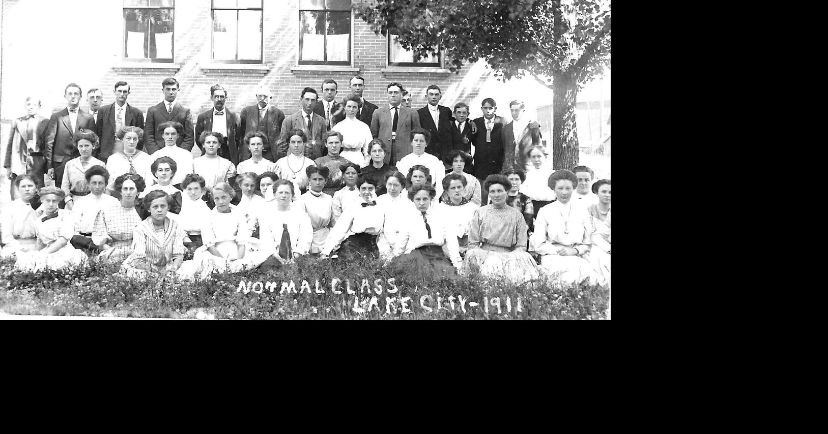 The early history of Lake City area schools