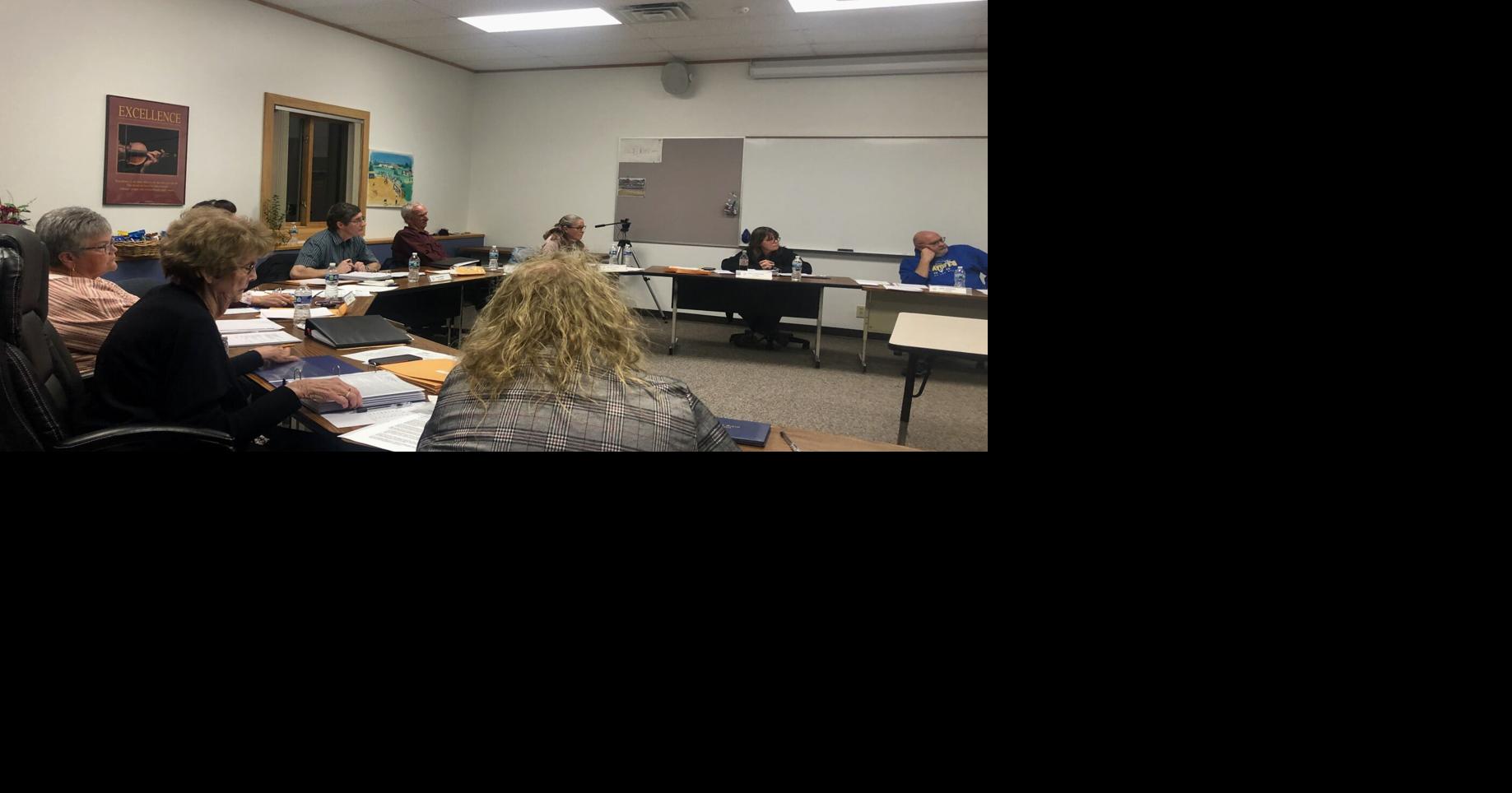 Evart community members address lack of transparency from school board